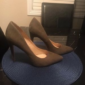 Olive Green Suede Pumps Sz 10